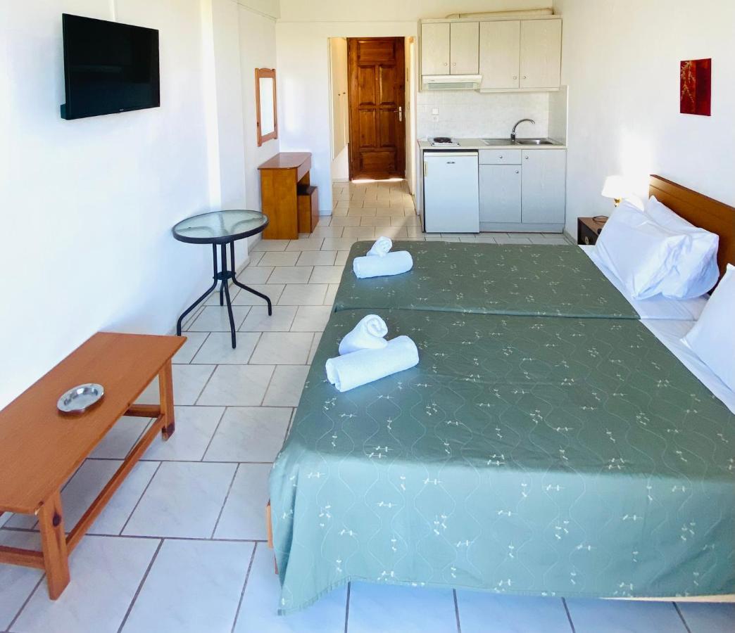 Aparthotel Cretan Sun Adelianos Kampos Exterior foto