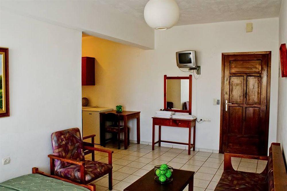 Aparthotel Cretan Sun Adelianos Kampos Exterior foto