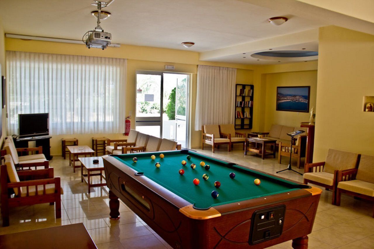 Aparthotel Cretan Sun Adelianos Kampos Exterior foto