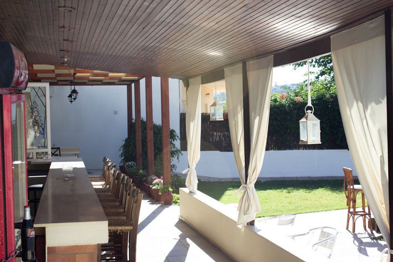 Aparthotel Cretan Sun Adelianos Kampos Exterior foto