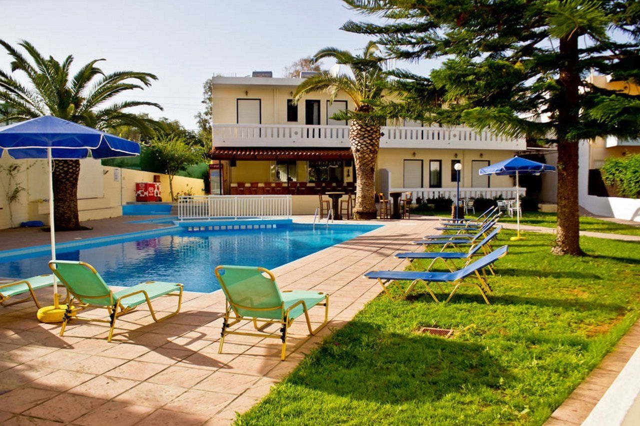 Aparthotel Cretan Sun Adelianos Kampos Exterior foto