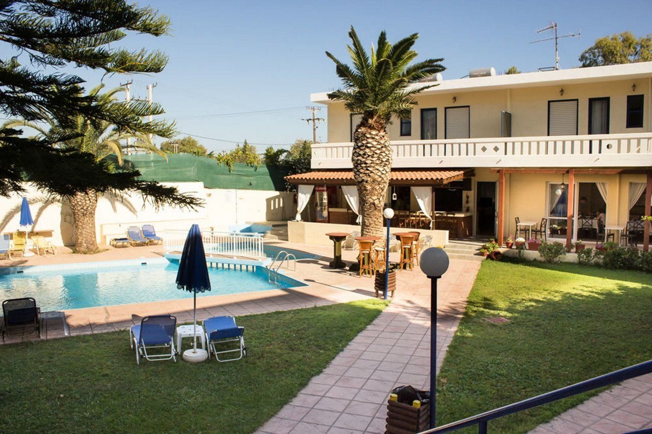 Aparthotel Cretan Sun Adelianos Kampos Exterior foto